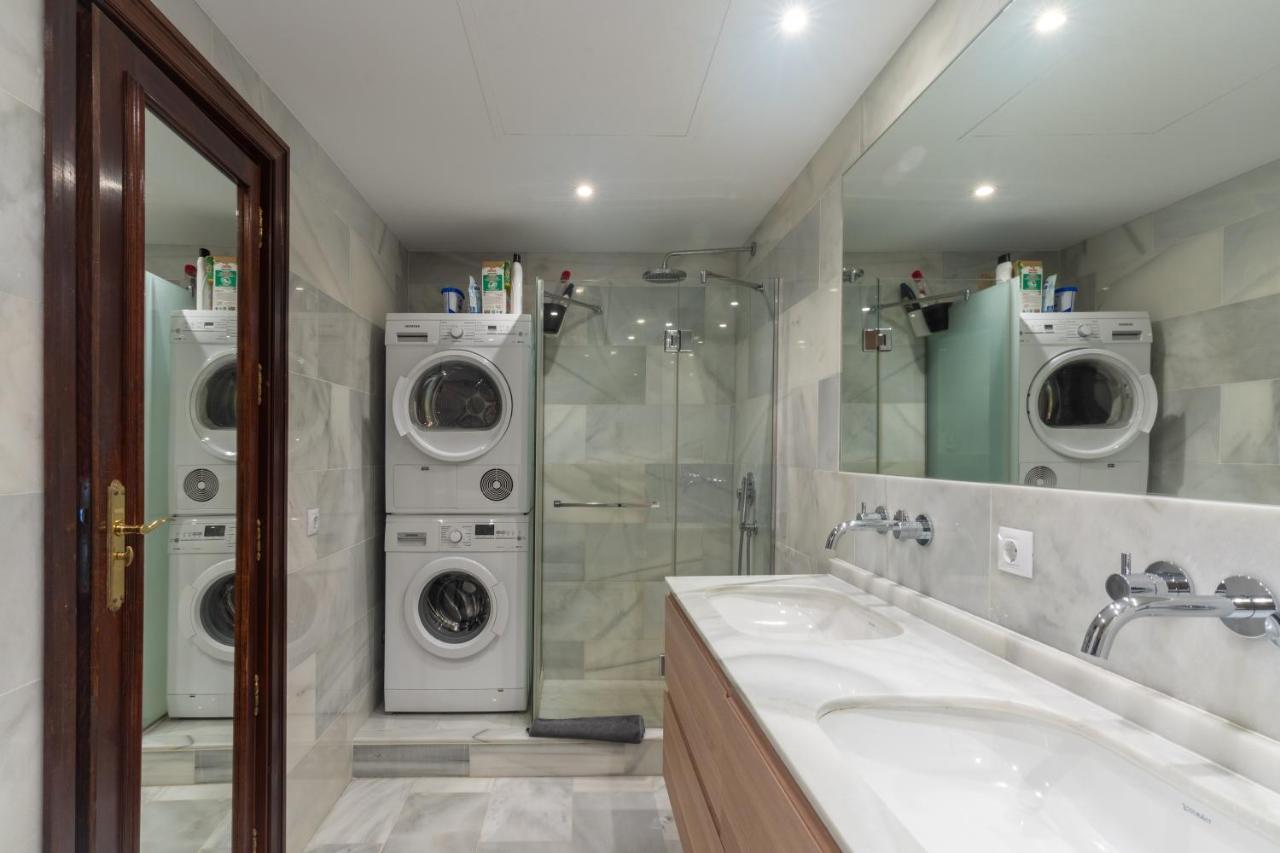 Unique First Line Apartment Marbella Esterno foto